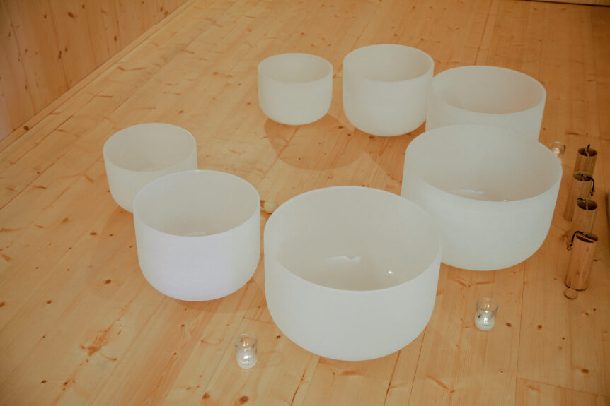 sound bowls to reduce anxiety naturally